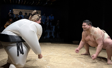Sumo show Shinsekai Osaka