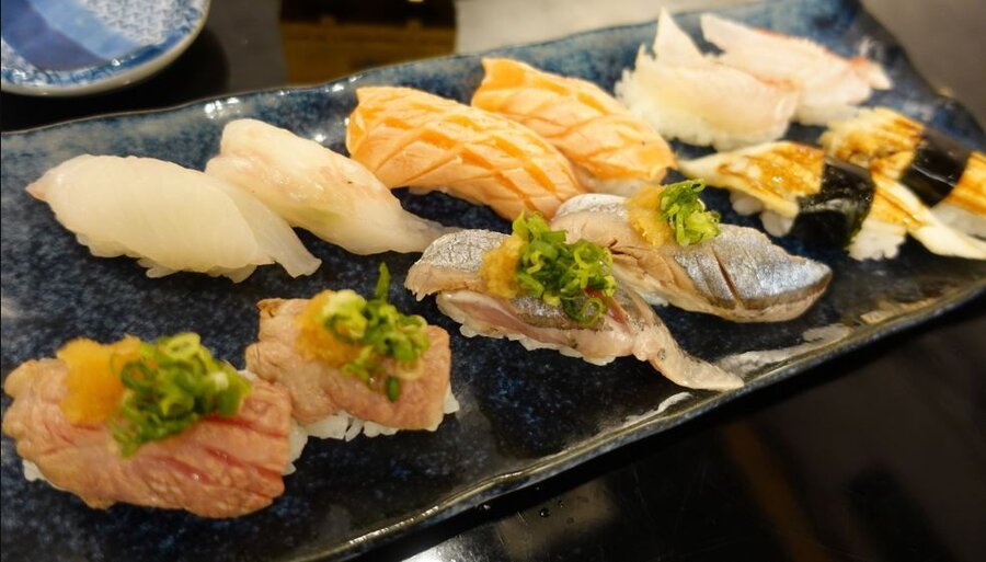 Fresh sushi in Kansai